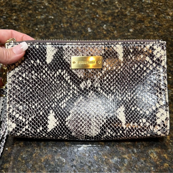 EUC Authentic Vintage Brahmin Python Snakeskin Wristlet Clutch Bag - Picture 3 of 15